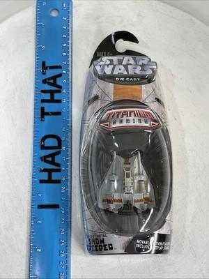 SNOW SPEEDER Star Wars TITANIUM SERIES Die Cast Vehicle MICRO MACHINES Mini 2005