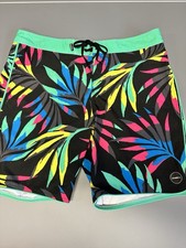 O'Neill Hyperfreak Incognito 19" Board Shorts Black/Green Tropical Men's Size 34