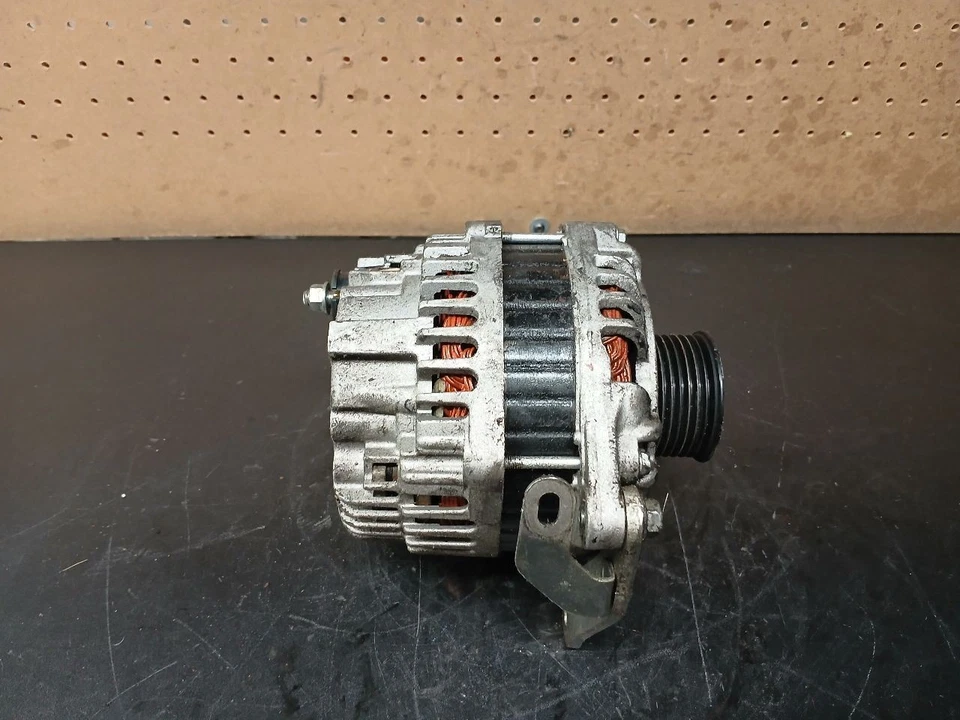 10 11 12 13 INFINITI G37 ALTERNADOR OEM 231003FY1A Foto 2 de 4