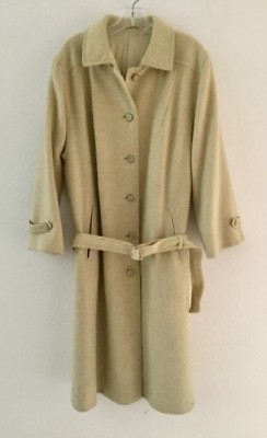Vintage 70 s Valmeline CALW Women's  Coat 100%  Llama Alpaca Germany Large. 