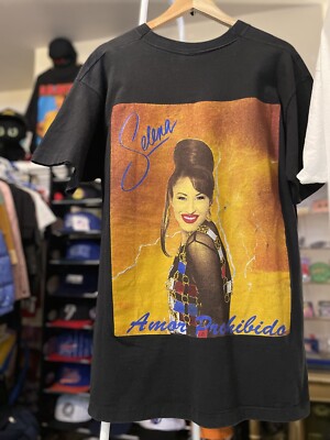 Vintage SELENA T Shirt - AMOR PROHIBIDO - 23 x 31  Adult XL - 90s Rap Tee
