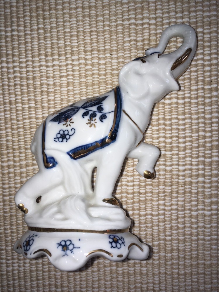 Elegant KPM Porcelain & Gold Elephant, 5-1/4” Tall