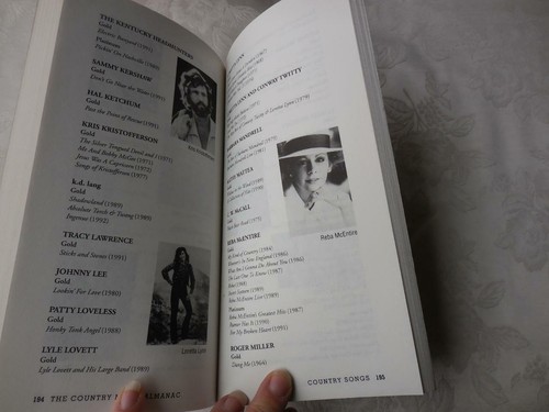 The country Music Almanac Tom Birocree 1st edition 1993 NEW paperback - Imagen 5 de 6