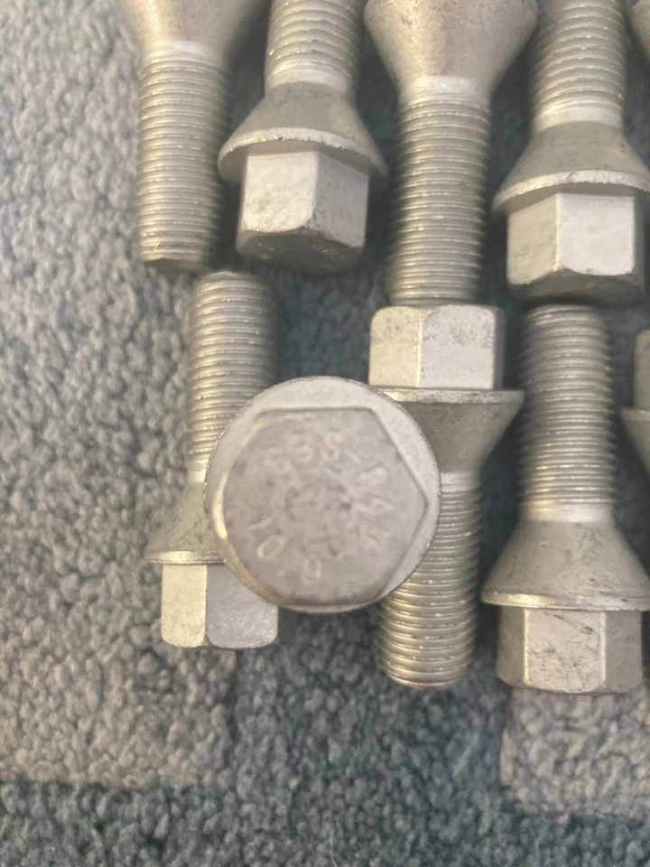 16x Genuine BBS Wheel Lug Bolts & 4x BBS Spline Security Bolts & Key NEW RARE - Image 2 of 4