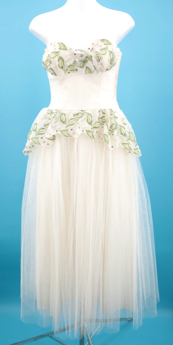 vintage inspired white dress Retro Vintage Style Princess A-line Dress with Sleeves Size 14 / Other