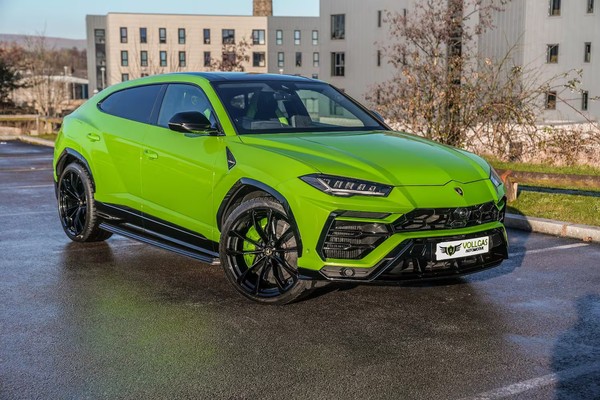 eBay - Lamborghini Urus 4.0 V8 BiTurbo...