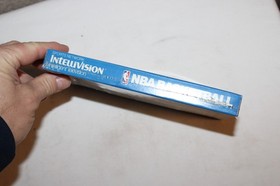 NEW 1979 MATTEL NBA BASKETBALL Game for INTELLIVISION ELECTRONICS Sealed