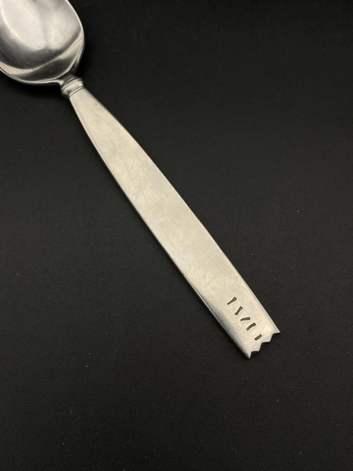 Чайная ложка Lisa Jenks Sasaki Zig Zag нержавеющая 6 1/2 дюйма - Изображение 2 из 4