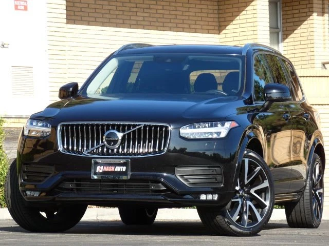 Volvo XC90 T6 2020 Momentum deportivo utilitario 4P Foto 4 de 4