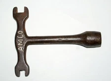Old Vintage Orphan AMCO  Farm implement Plow T Socket Wrench Tool