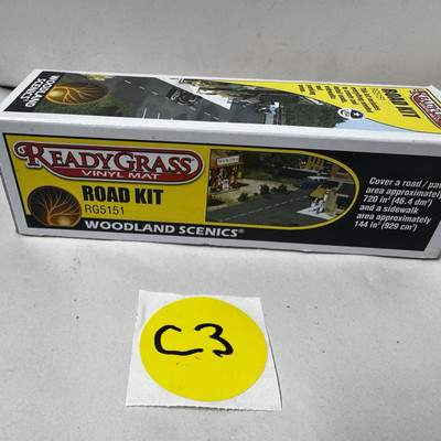 WOODLAND SCENICS ROAD KIT o gauge train scenery roadway streets sidewalk WDS5151