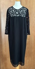 Marks & Spencer Black Lace Pleated Occasion Dress Size 20  Beautiful & Elegant