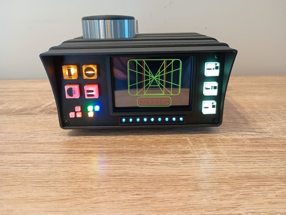 Star Wars Luke’s X-Wing Targeting Computer Prop Replica – Animated ...