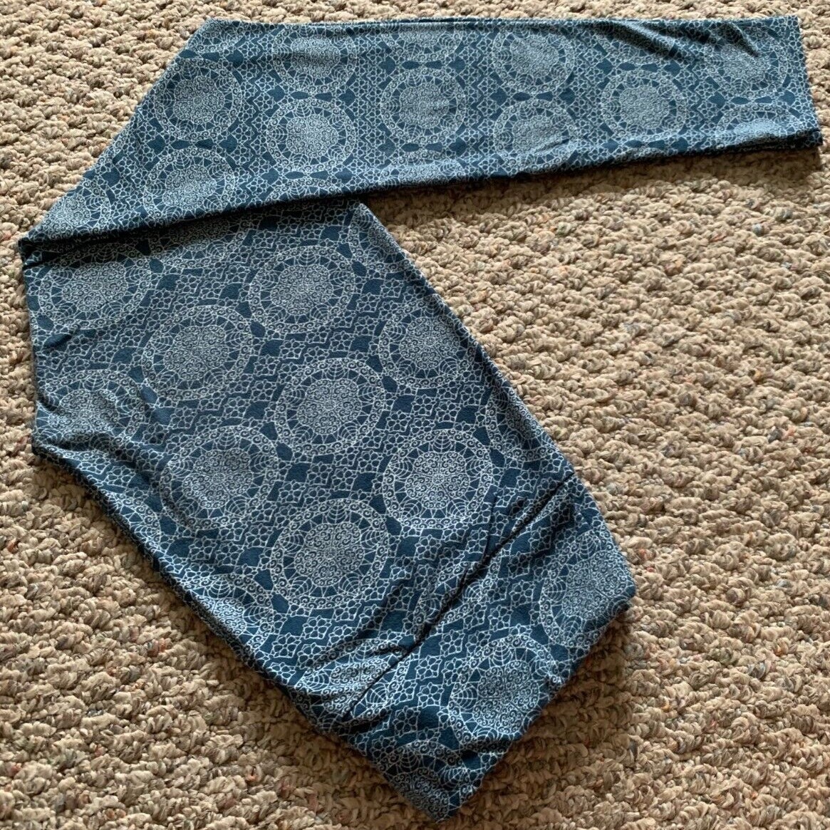 ALTRA LULAROE TAGLIA UNICA OS LEGGINGS FIENILE BLU POLVERE PIZZO CALEIDOSCOPIO PIUME
