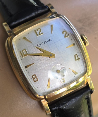 Vintage BULOVA Senator men's manual wind watch 11AL 17Jewel