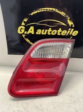 Mercedes-Benz W210 E-Klasse Heckleuchte Rücklicht rechts A2108203864 Beschädigt