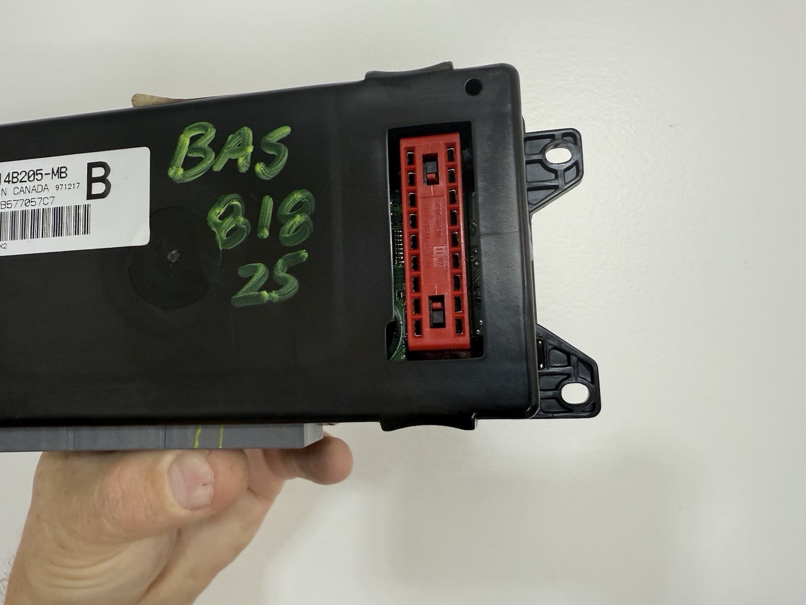 97-98 Ford F-150 Multifunction GEM Module BCM BCU F75B-14B205-MB B 2 Wheel Drive