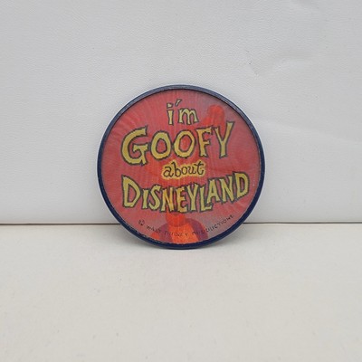 1960's I'M GOOFY ABOUT DISNEYLAND flasher lenticular pinback button Japan 