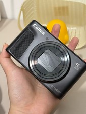 Canon PowerShot SX730 HS 20.3MP 40x Optical Zoom Flip Screen Digital Camera