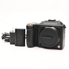Hasselblad X2D 100C Medium Format 100MP Mirro...
