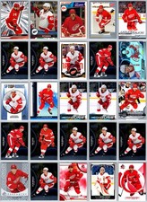 TEAM LOT - DETROIT RED WINGS HOCKEY 100 Cards NHL Rookie Inserts Outburst