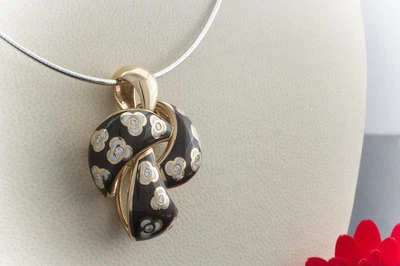 Anhänger Leo Wittwer Emaille mit Brillanten 0,30 Carat in 750er Rotgold Schmuck - Bild 1 von 4