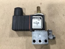 Bosch 0 821 019 014 Solenoid Valve 1824210060 24V #008C18