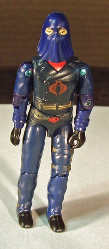 1984 GI Joe Hooded Cobra Commander 3 3/4" Version 2 w/card - Picture 1 of 5