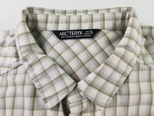 Arcteryx Shirt Men’s Size XL  Plaid  Long Sleeve Hidden Snap Outdoors #6327