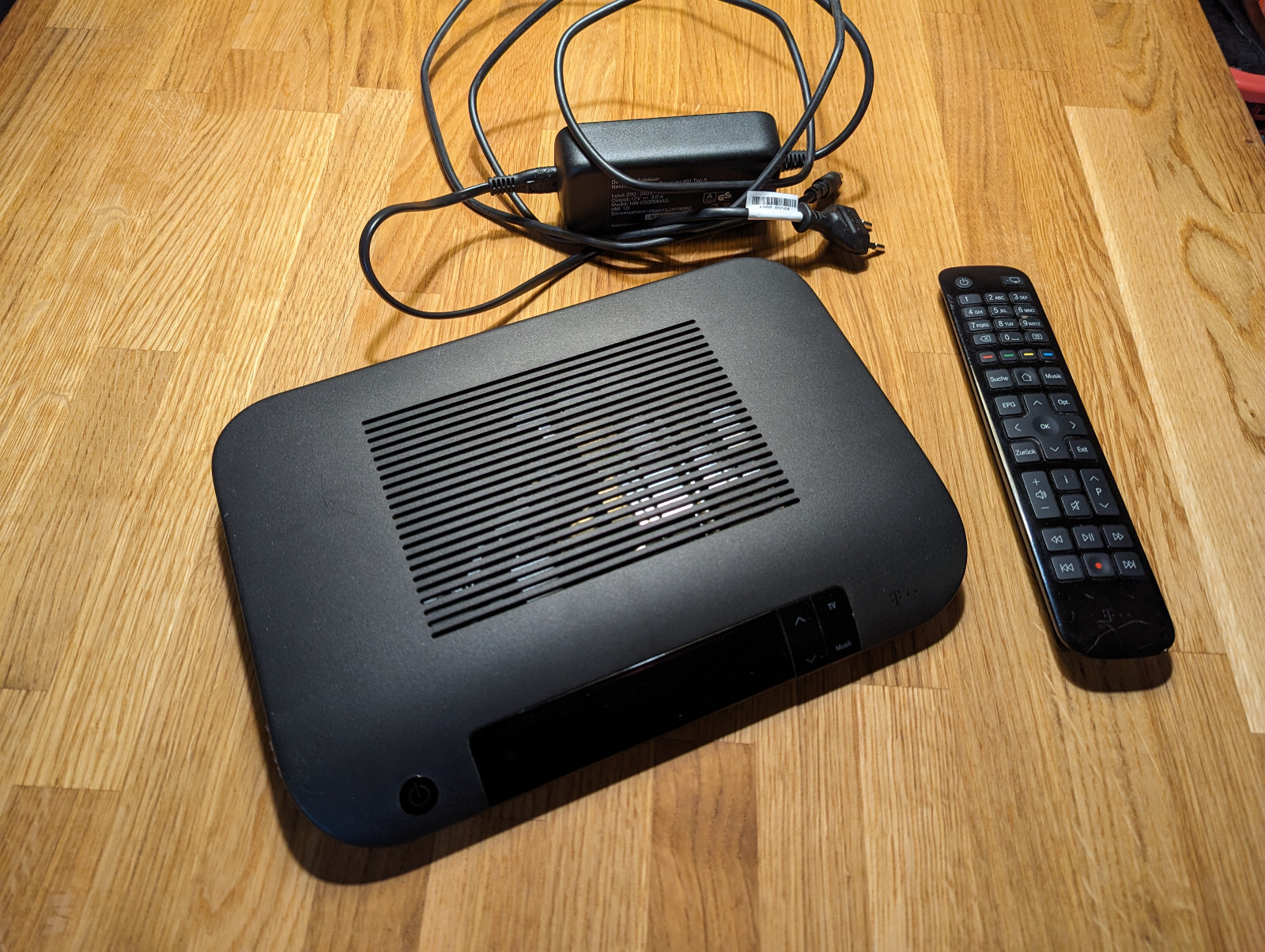 Telekom Media Receiver MR401 Magenta UHD TV HDMI MR 401 500GB HDD