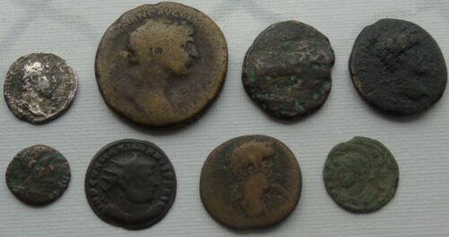 Collection Ancient Roman AE Bronze Coins, lot of 8, largest is 31mm, lot Ry - Picture 2 of 2