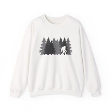Bigfoot Sweatshirt, Sasquatch Bigfoot Lovers Pine Trees Women Men Sweatshirt