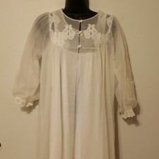 Vintage jcpenney 2 piece robe and nightgown