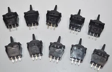 Lot of 10 NEW Carling Technologies Momentary Rocker Switches DPDT ON-OFF-ON BLK