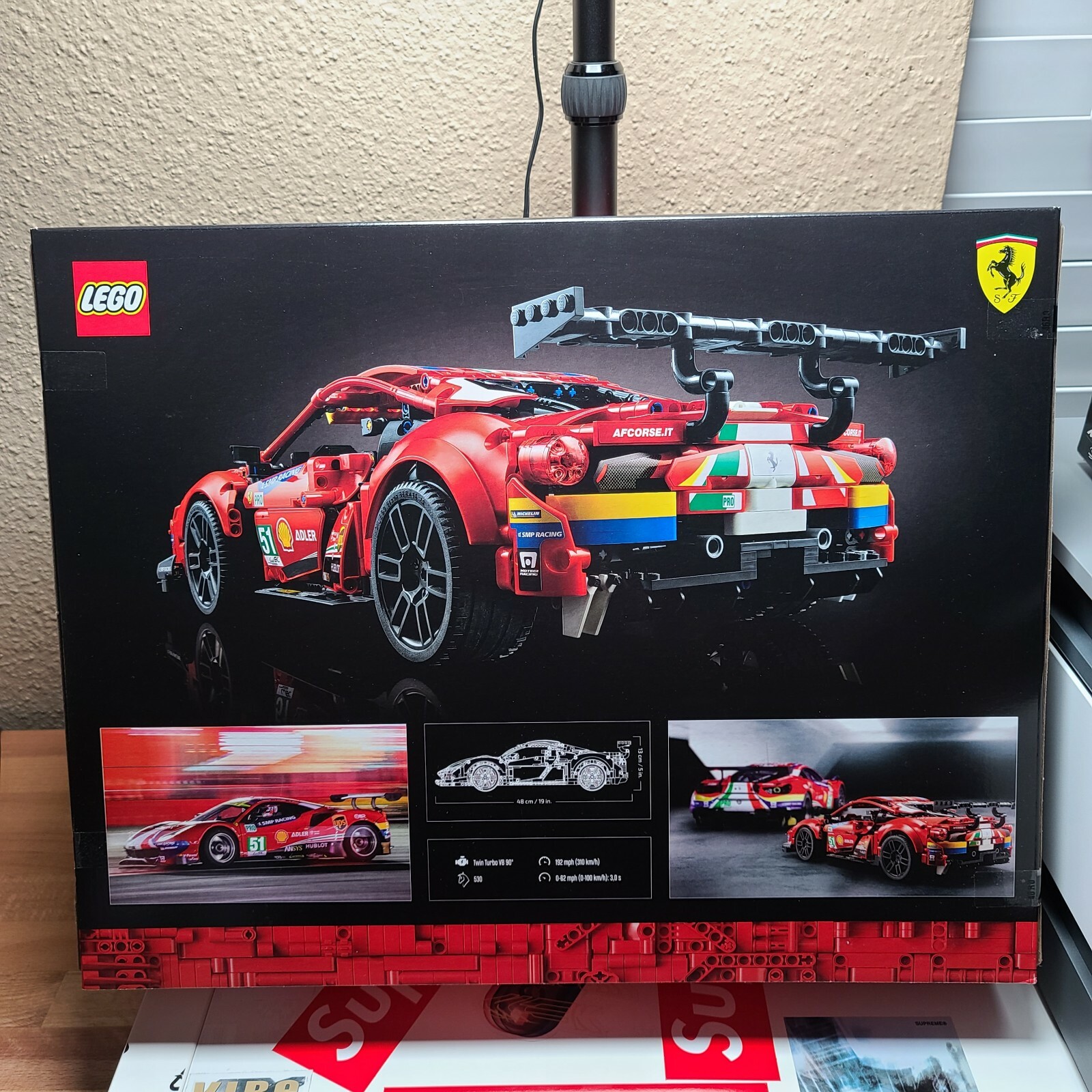 LEGO 42125 Technic Ferrari 488 GTE « AF Corse #51 » Super voiture de sport  Modèle