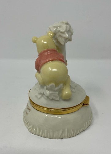 Lenox Disney Pooh's Treasure Of Honey W/ Bee Charm Porcelain Hinged Trinket Box - Picture 3 of 12