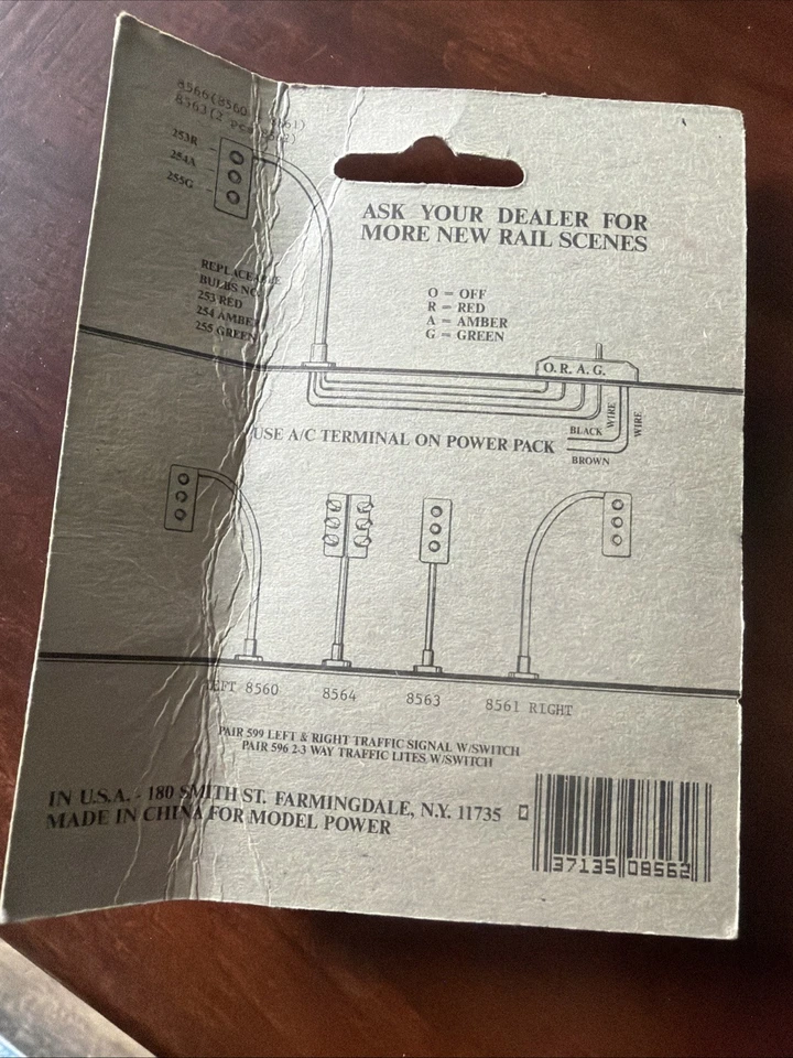 Model Power N Scale Traffic Light #8562 - Image 2 of 2