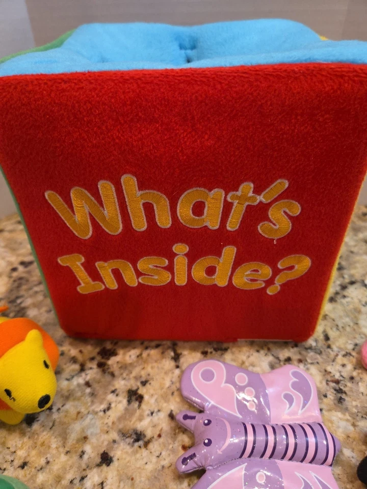 Lakeshore Learning What's Inside Soft Feely Box Cloth Sensory Toy Baby Toddler - Image 4 of 4