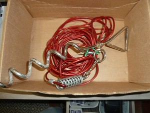 Chrome 15" Screw in Pet Tether wiith 30'of vinyl covered wire.