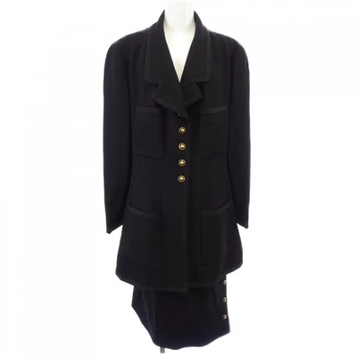 Authentischer Vintage Chanel Anzug 24692484 #230-000-534-3927 - Bild 1 von 4