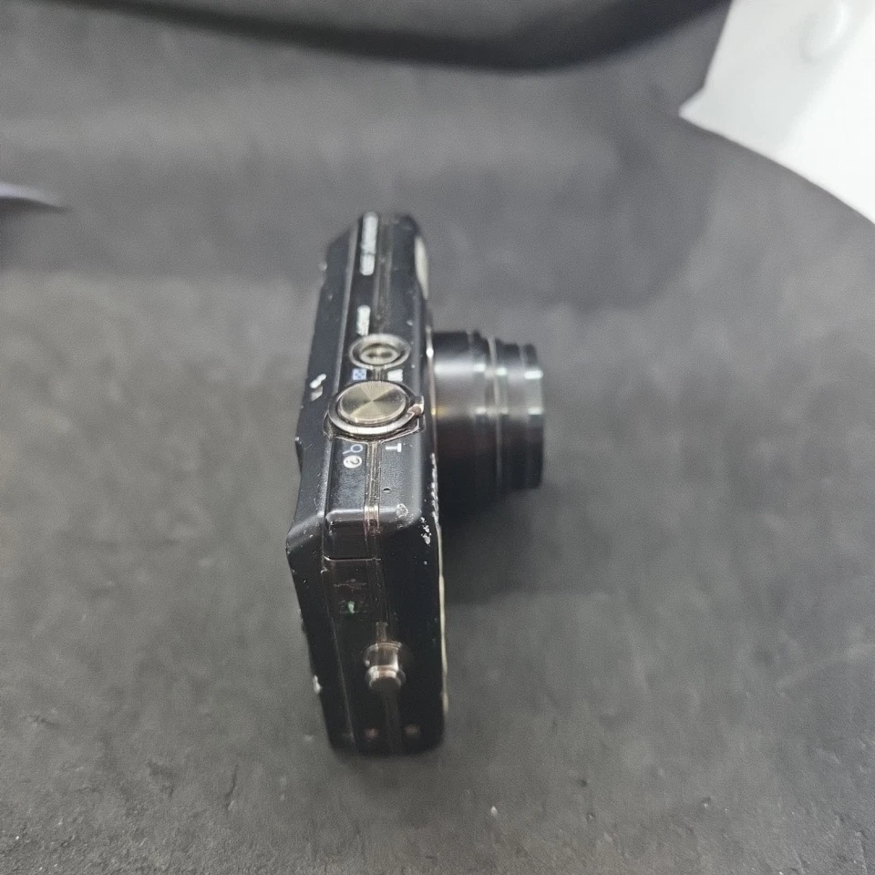 Nikon COOLPIX S570 12.0MP Digital Camera - Black - TESTED - No Charger #5 - Image 4 of 4