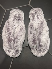 Women s Gray Faux Fur Thong Slide Slippers Open Toe Flat Lined Size 8