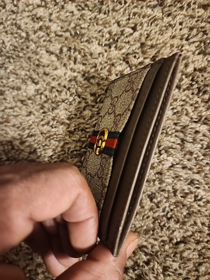 *ОГРАНИЧЕННЫЙ* держатель для карт Gucci с блокировкой монограммы дизайн GS - Изображение 4 из 4