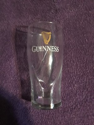 Guinness embossed beer 16 oz Pub glass harp print Set Of 4 Brand New