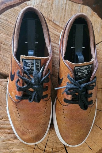 RARE Pre-owned Nike Stefan Janoski 'Ale Brown' Size 8.5 w/o Box SB Zoom