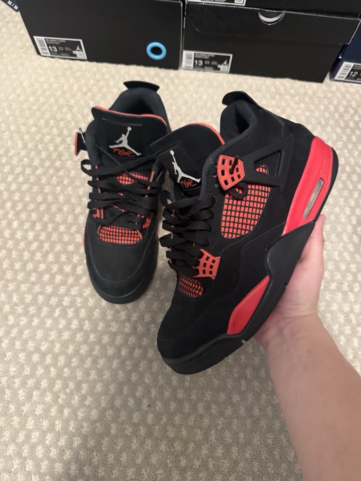 Jordan 4 Red Thunder
