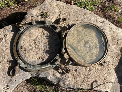 Antique Brass Ship Porthole 4 Dog WW2 Era Vintage Steampunk 36 Lbs Navy Sailor - Picture 5 of 10