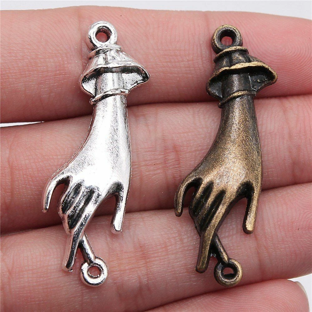 Making charms shop