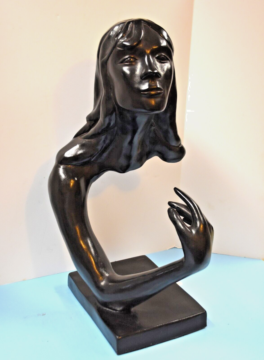 MORFY-AUSTIN PROD FLOATING LADY SCULPTURE, 1972 