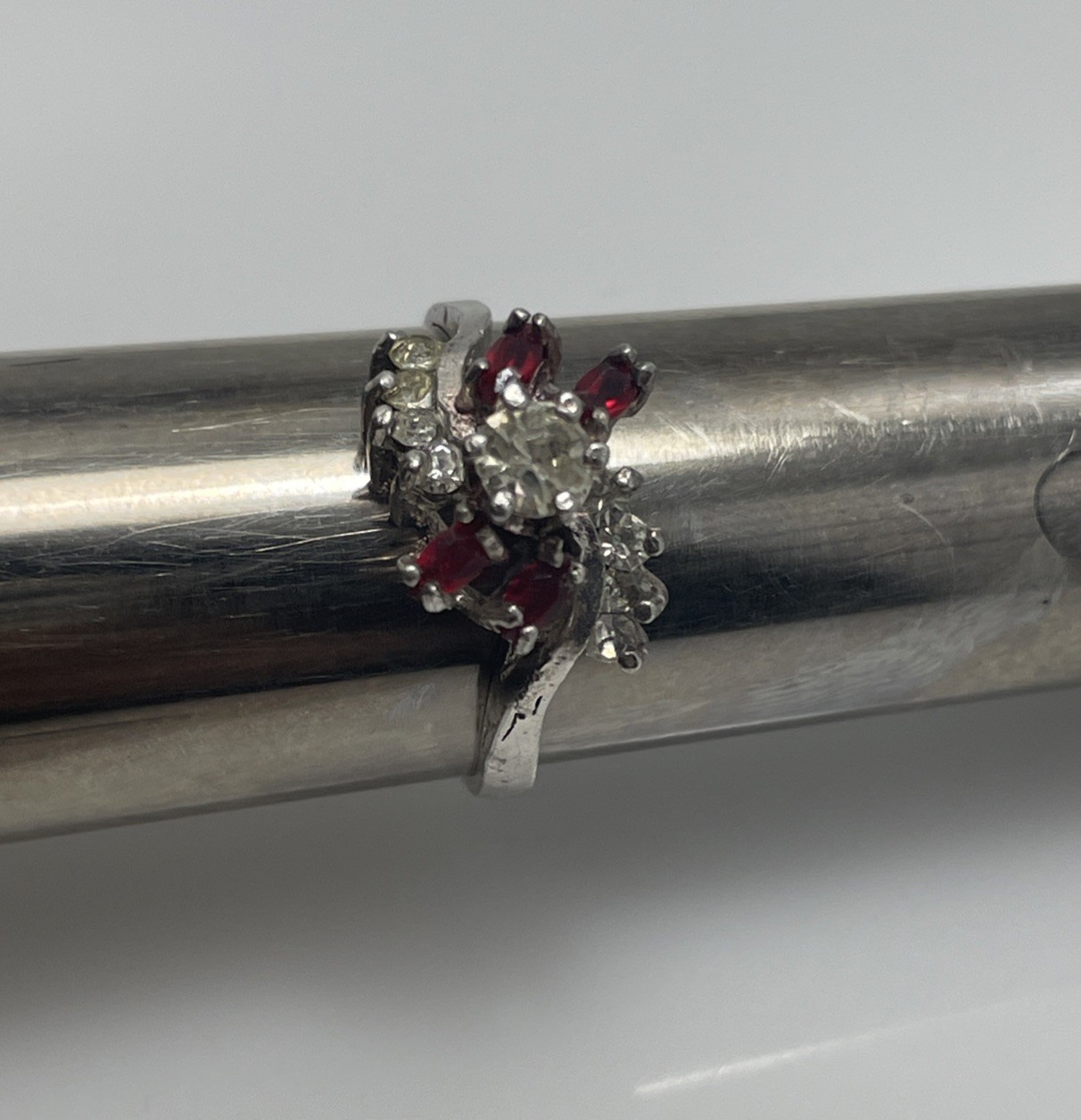 STERLING SILVER CLUSTER RING RUBY ROUND CUT Sz 6.… - image 8
